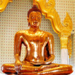 golden_buddha_wat_traimit